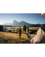View 4 of DJI Osmo Pocket 3